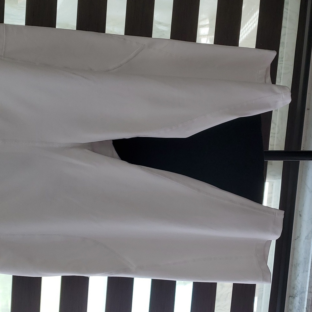 Capris - Picture 8 of 8